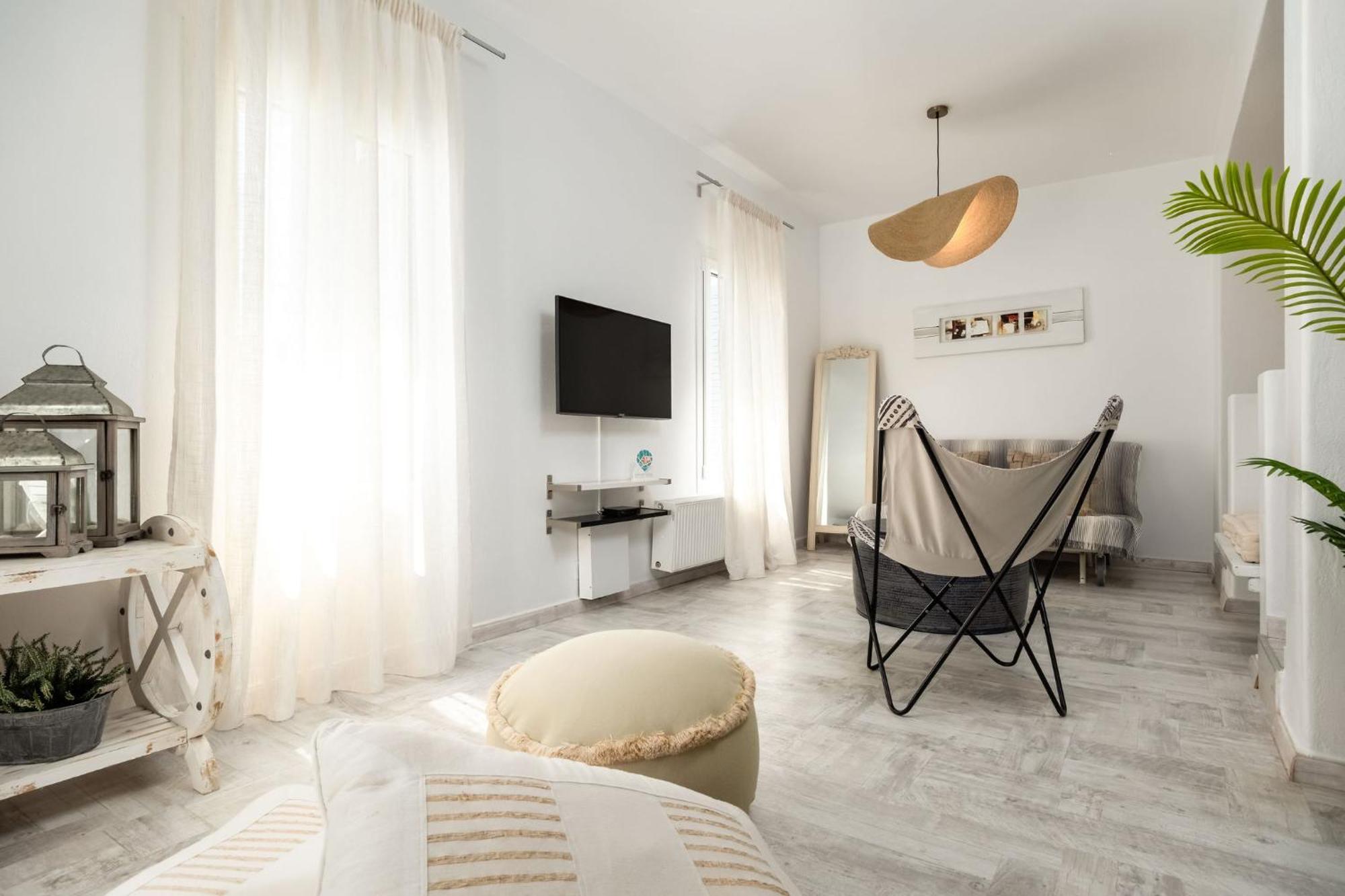 Azzurro Bianco Suites Páros Exterior foto